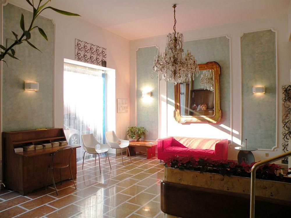 Hotel Virgilio Милан Экстерьер фото